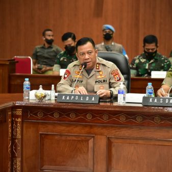 Kapolda Dorong Pemkab Maluku Tengah Pedomani UU No 7 Tentang Penanganan Konflik Sosial