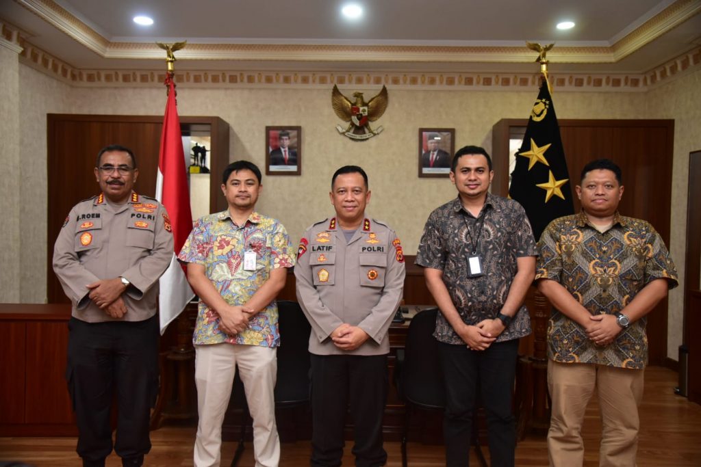 Pimpinan Angkasa Pura Temui Kapolda Maluku
