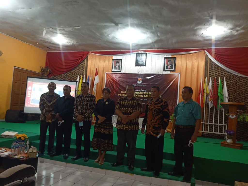 Launching Hari Pemungutan Suara Pemilu Serentak, KPU Sabu Raijua Adakan Nonton Bersama
