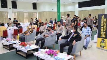 Percepatan Vaksinasi Jelang Ramadhan, Kapolda Metro Jaya Meninjau Vaksinasi Massal di Kampus Ubhara Jaya Kota Bekasi