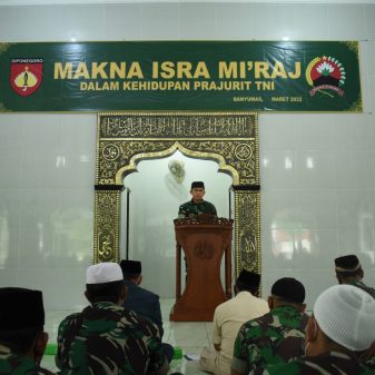 Danrem 071 : Peringatan Isra Mi’raj momentum mengimplementasikan Akhlakul Karimah Prajurit
