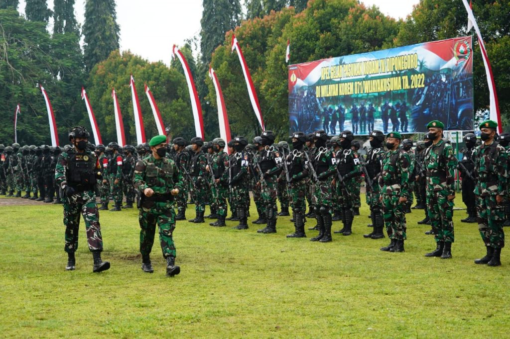 Danrem 071/Wijayakusuma Pimpin Apel Gelar Pasukan Satuan Kodam IV/Diponegoro