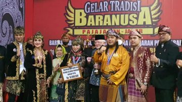 Baranusa Gelar Tradisi Bela Negara Lestarikan Alam dan Budaya