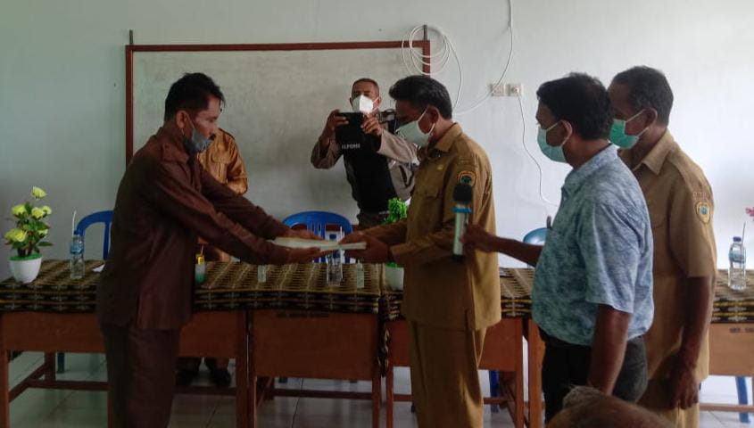 Luar Biasa, Tiga Keluarga Besar di Sabu Raijua serahkan Tanah Untuk Pembangunan Sekolah