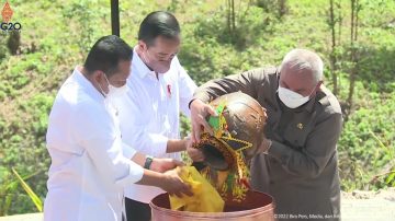 Ritual Penyatuan Tanah dan Air Se-nusantara, Dalam Gentong Nusantara