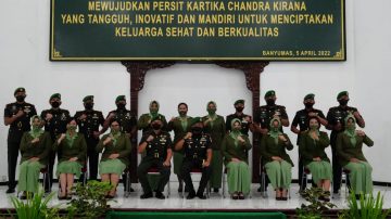 Persit KCK Koorcab Rem 071 PD IV/Diponegoro Peringati HUT Ke-76