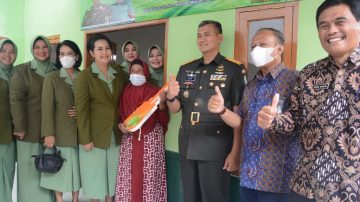 Pangdam III/SLW, Tinjau Vaksinasi dan Baksos Di Wilayah Lembah Wayang Pangalengan