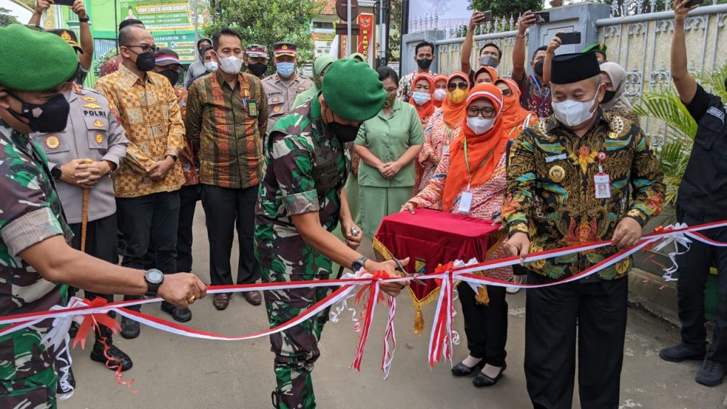 Danrem 071/Wijayakusuma Canangkan Kampung Pancasila Kota Pekalongan
