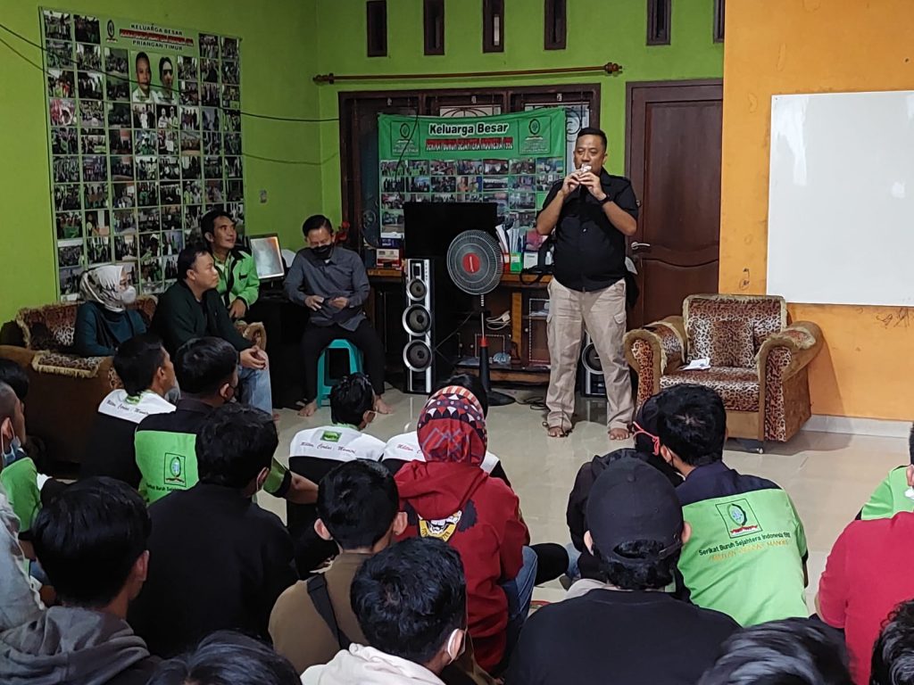 Sat Narkoba Polres Tasikmalaya Kota Berikan Penyuluhan Penyalahgunaan Narkoba Kepada DPC SBSI 92 Priangan Timur