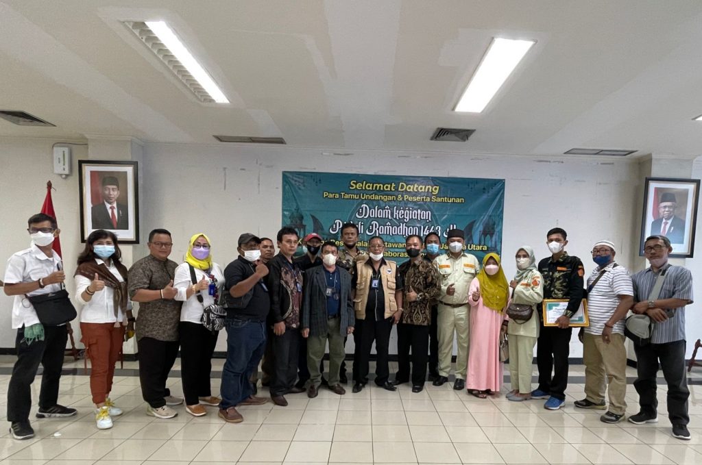 Peduli Ramadhan, KBBWJU Berkolaborasi dengan Stakeholder di Jakut Santuni 45 Anak Yatim Piatu