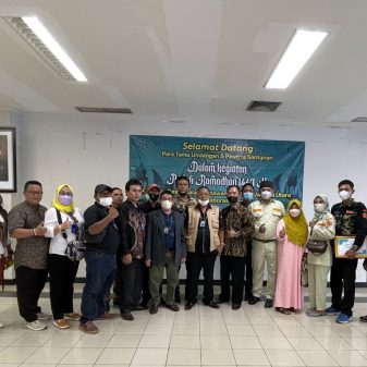 Peduli Ramadhan, KBBWJU Berkolaborasi dengan Stakeholder di Jakut Santuni 45 Anak Yatim Piatu