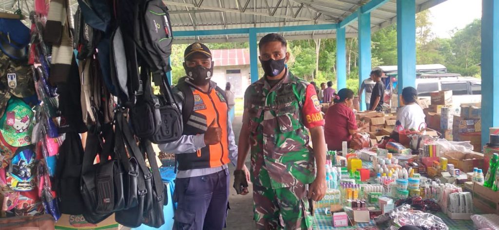 Babinsa Koramil 01 Bajawa Serda Yoseph Radho Data BTPKLW Uluwae