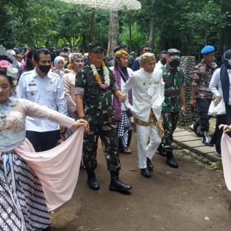 Pangdam III/Siliwangi Mayjend TNI Kunto Arif Wibowo, Ziarah Obyek Wisata Ciungwanara Kab.Ciamis