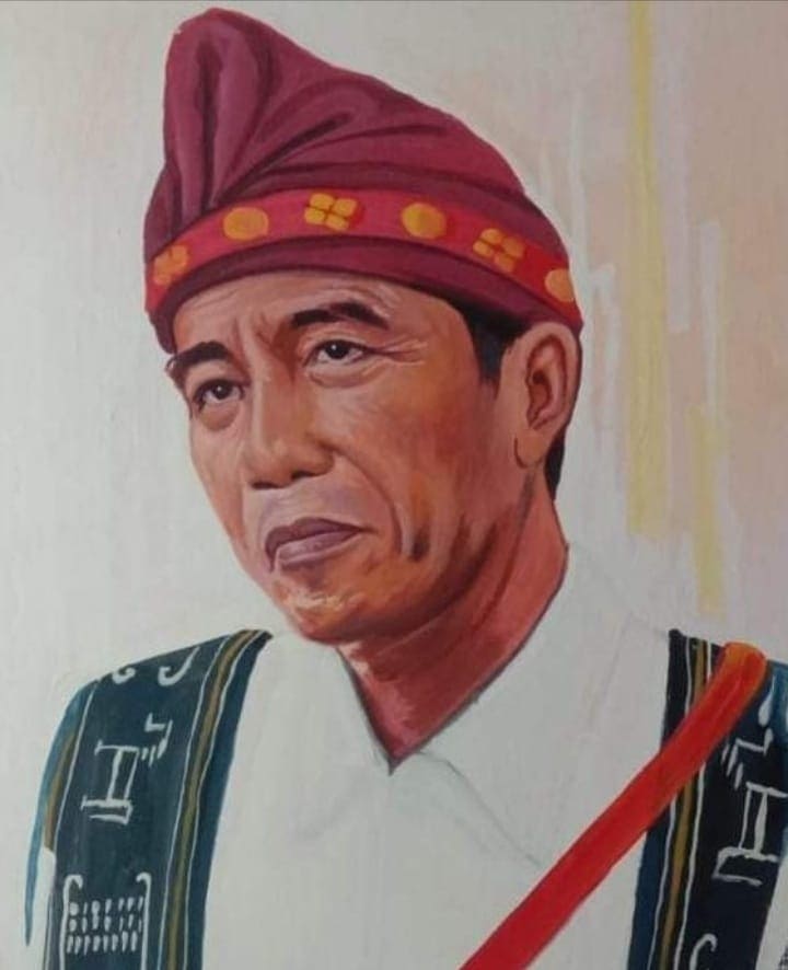 Kunker Presiden, Ini Sosok Pelukis Presiden Jokowi Berbusana Adat Bajawa