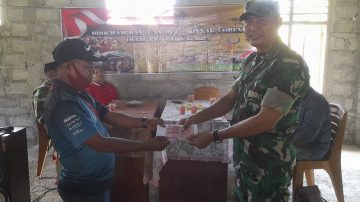 Kodim 1625 Salurkan BLT Minyak Goreng Di Golewa Selatan