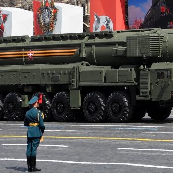 Peringatan Kemenangan Rusia Atas Nazi, Pesawat Kiamat Batal Diterbangkan