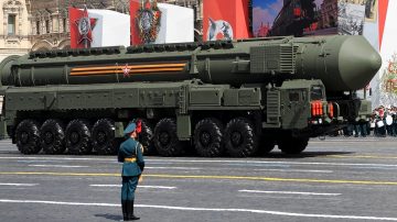 Peringatan Kemenangan Rusia Atas Nazi, Pesawat Kiamat Batal Diterbangkan