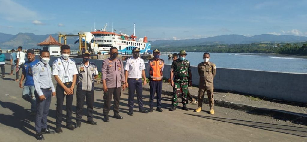 Arus Mudik, Koramil Aimere Ngada Dan Aparat Gabungan Patroli Pelabuhan