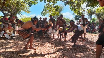 Wilayah Adat Liae, Rayakan Pesta Adat Bangaliwu