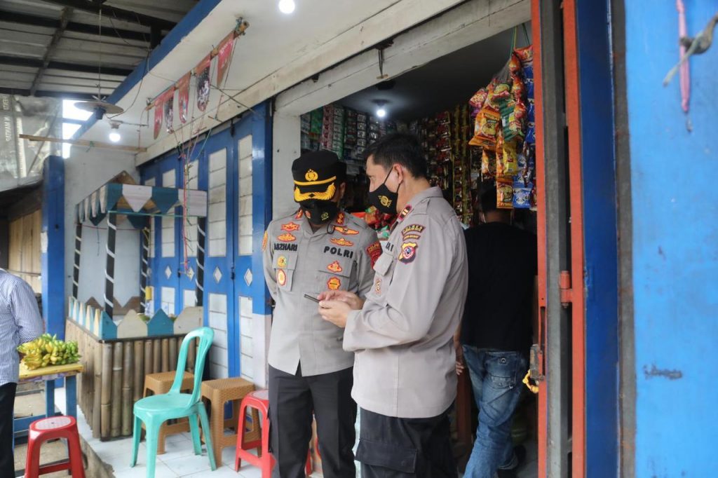 Kapolres Tasik Kota Pantau Langsung Olah TKP Penemuan Mayat di Pagerageung