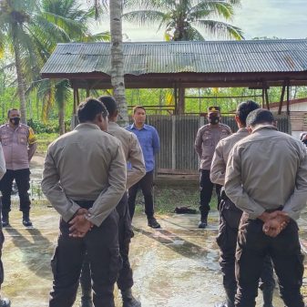 Kanit Binmas Polsek Wahai Bersama Bhabinkamtibmas Gelar Giat Binkamsa Terhadap Satpam