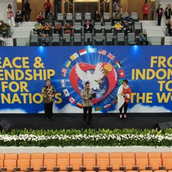 Gubernur DKI Jakarta Anies, Menghadiri Perayaan Paskah di JIS