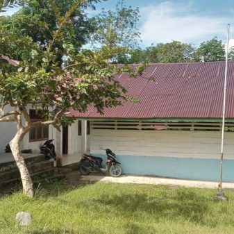 Aneh…..! SMPN 3 Ulu Moro’o, Diduga Tidak Menggunakan Bendera Sebagai Lambang Negara Selama 2 Minggu