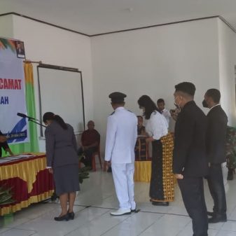 Serah Terima Camat Keo Tengah, Babinsa 1625 Apresiasi Pelayanan