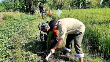 Penghijauan, Danramil 05 Aesesa Tanam Pohon Di Tonggurambang