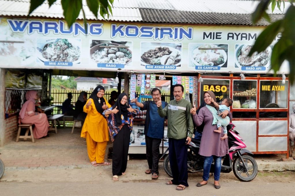 Mau Coba, Cita Rasa Bakso Nenen Di Desa Cemara Wetan Indramayu