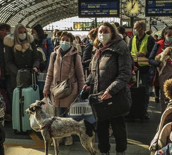 Pengungsi Ukraina Di Jerman, Dubes Dan Mendagri Bavaria Saling Tanggap