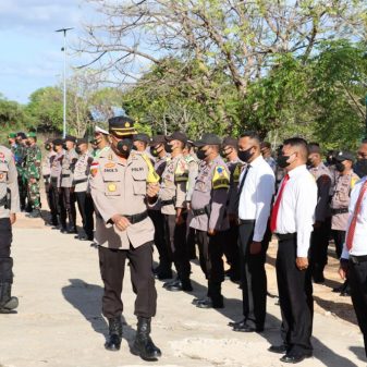 Pimpin Apel Gelar Pasukan, Ini Pesan Kepolres Sabu Raijua