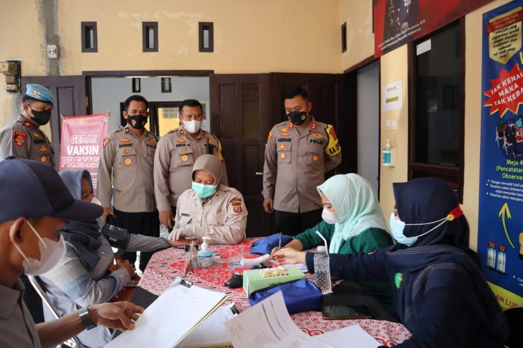Sambut Hari Bhayangkara ke-76, Polres Tasikmalaya Kota Gelar Bakti Kesehatan