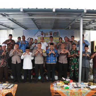 Kapolres Tasikmalaya Kota Melaksanakan Peletakan Batu Pertama Renovasi Mako Polsek Pagerageung