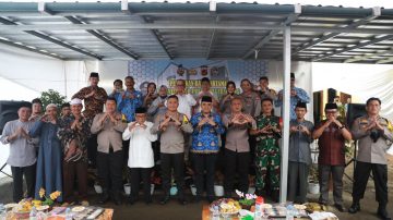 Kapolres Tasikmalaya Kota Melaksanakan Peletakan Batu Pertama Renovasi Mako Polsek Pagerageung
