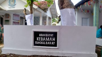 Tradisi Adat Unjungan Mbah Buyut Kedaman, Desa Bungkul Barat Indramayu