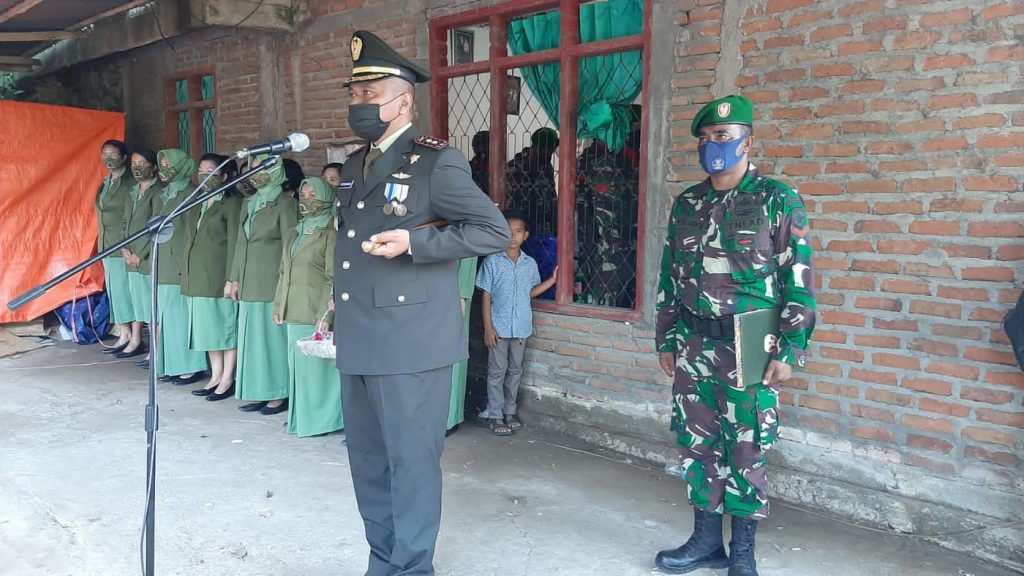 Dandim 1625 Ngada Pimpin Acara Pemakaman Anggota Koramil 04 Mauponggo