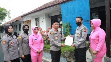 Lomba Kebersihan di Lingkungan Asrama Polisi Bojong, Dalam Rangka Menyambut HUT Bhayangkara Ke-76
