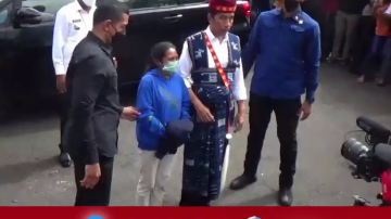 Kunker, Presiden Jokowi Sambangi Pasar Boubou Ngada