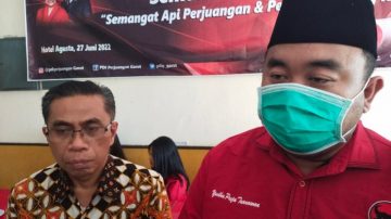 DPC PDI-Perjuangan Gelar Seminar Kebangsaan Bertemakan ” Semangat Api Perjuangan dan Pemikiran Bung Karno”