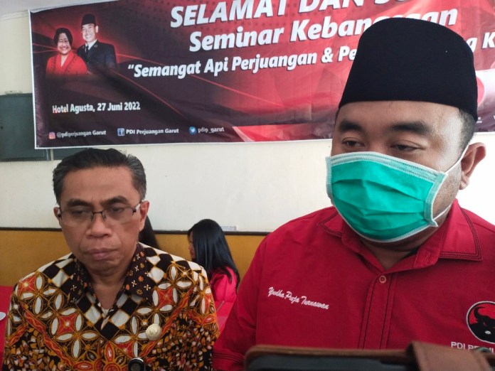 DPC PDI-Perjuangan Gelar Seminar Kebangsaan Bertemakan ” Semangat Api Perjuangan dan Pemikiran Bung Karno”