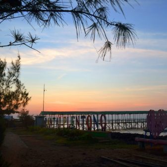 Menikmati Sunset, Di Pantai Plentong Indramayu