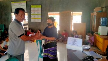 Pemerintah Desa Ramedue Salurkan BLT Tahap II