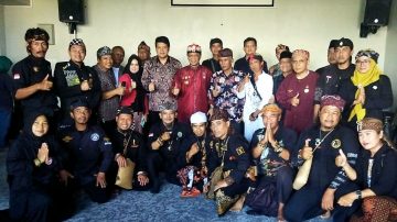 Abah Anton Tokoh Sunda: Acung Jempol Kegiatan Sawal Budaya BRI Tasik, Glora Spirit Kebangsaan dan Cinta Tanah Air