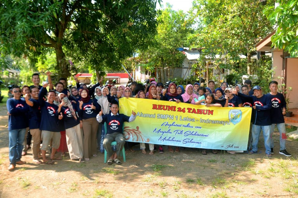 Jalin Silaturahmi, Alumni SMPN 1 Lelea Indramayu Gelar Reuni Angkatan 98
