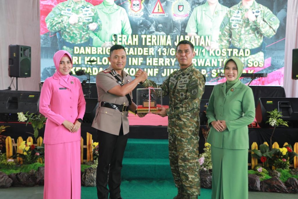 Kapolres Tasikmalaya Kota, Menghadiri Sertijab Komandan Brigif Raider 13 Galuh/1 Kostrad