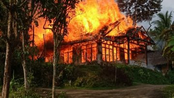 Kampung Adat Kuta Ciamis Terbakar, Ini Kata Abah Anton Charliyan Tokoh Budayawan Sunda