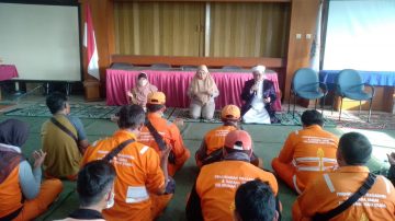 Lurah Tugu Utara Gelar Doa Bersama PPSU Kelurahan Tugu Utara