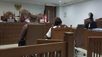 Saksi dari PT. Telkomsel Dihadirkan dalam Kasus Kredit Macet Bank Sinar Mas