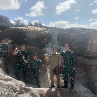 Kunker Ke Sabu Raijua, Pangdam IX/Udayana, Kunjungi Destinasi Wisata Kelabba Maja